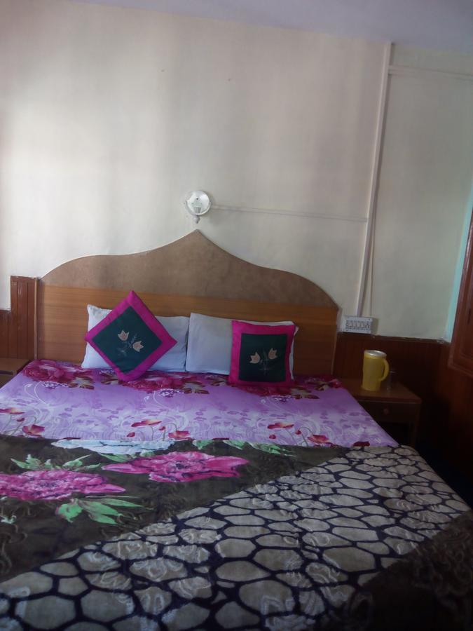 Hotel Everest Manāli Exteriér fotografie