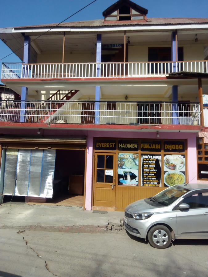 Hotel Everest Manāli Exteriér fotografie
