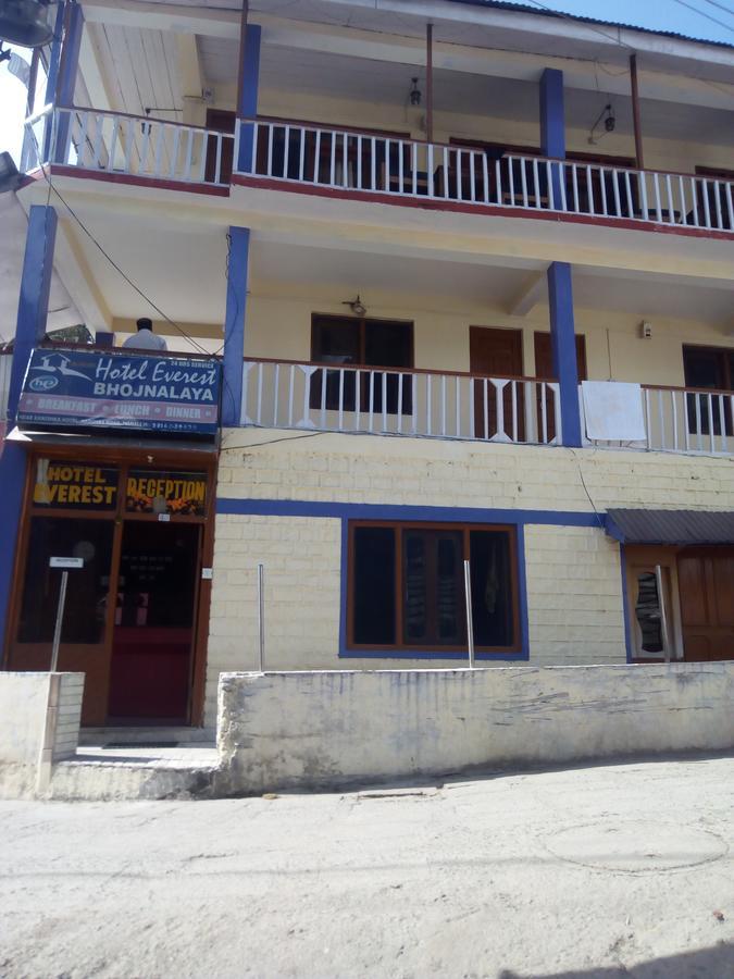 Hotel Everest Manāli Exteriér fotografie